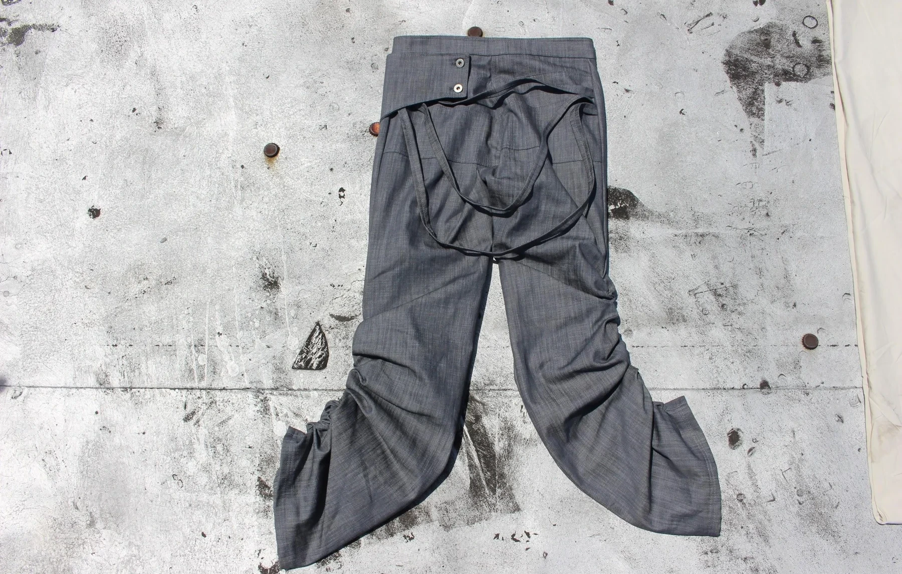 Bondage Scrunch Denim — original garment photograph