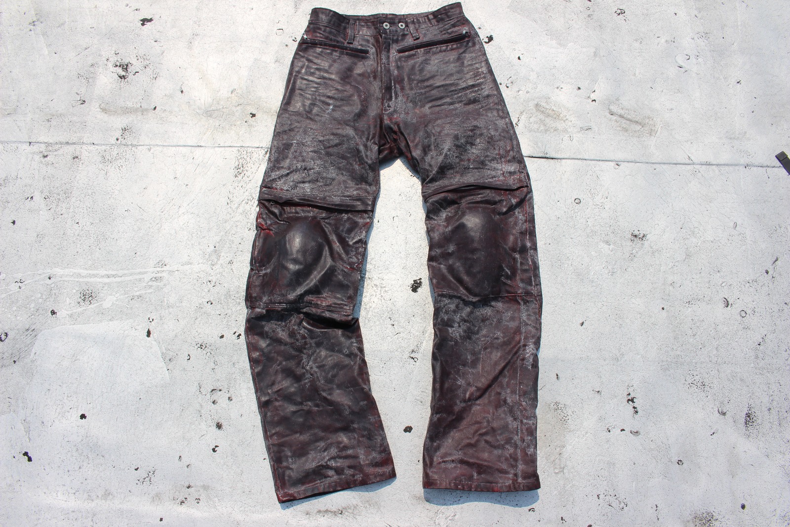 “Moto” Armoured Pants V2 — original garment photograph